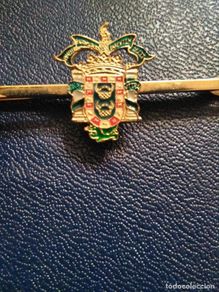 Military Antiques: Pisacorbatas insignia POLICIA LOCAL MELILLA